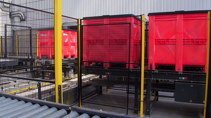 Goplasticpallets.com’s plastic pallet boxes in use at GA’s new automated facility